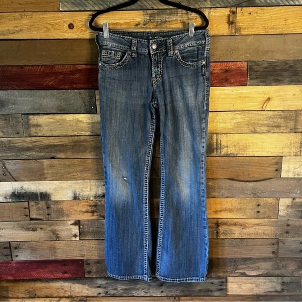 Silver‎ Suki Jeans Size 29
